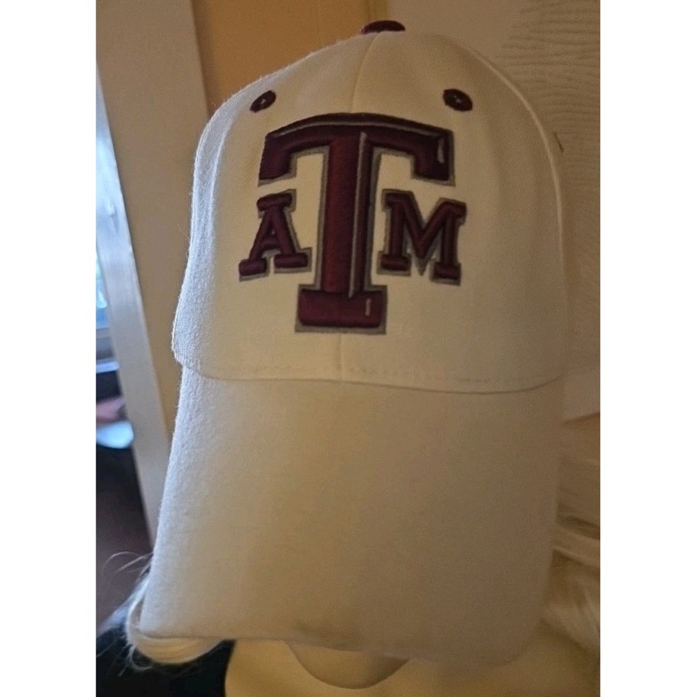 Texas A&M Aggies Baseball Hat Cap Top Of The‎ World TOW One Fit Stretch